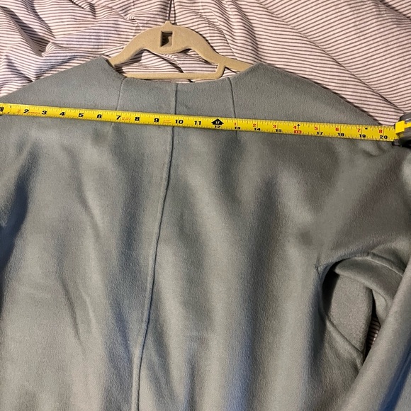 Brand new light weight J.Jill coat - Picture 7 of 7